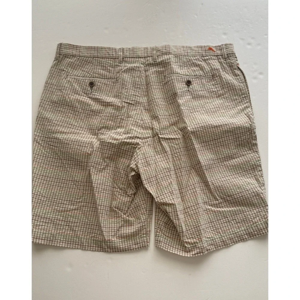 Tommy Bahama Mens Plaid Golf Shorts Size 38 Cotton Tan Green Red Casual